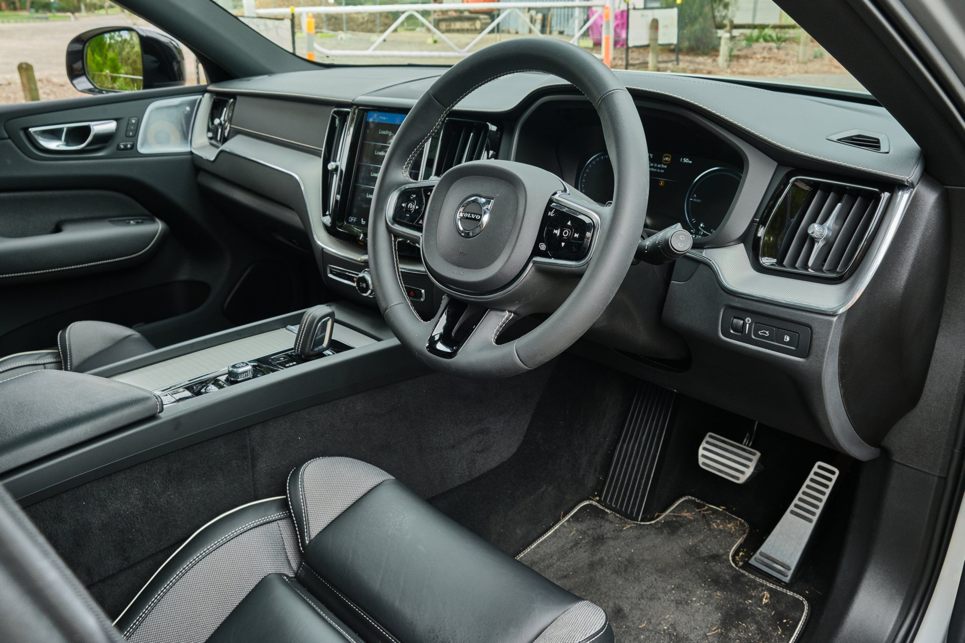 2020 Volvo XC60 T8 Polestar Engineered Review: As Good As Its Specs Suggest?