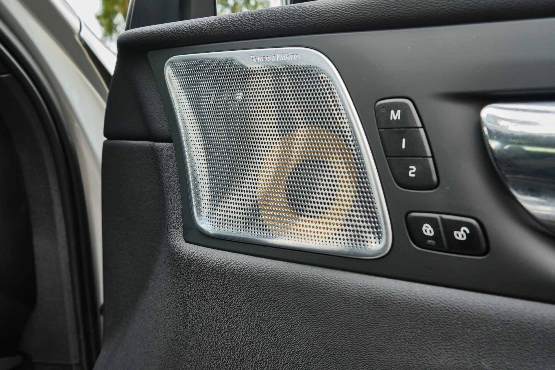 2020 Volvo XC60 T8 Polestar Engineered Review: As Good As Its Specs Suggest?