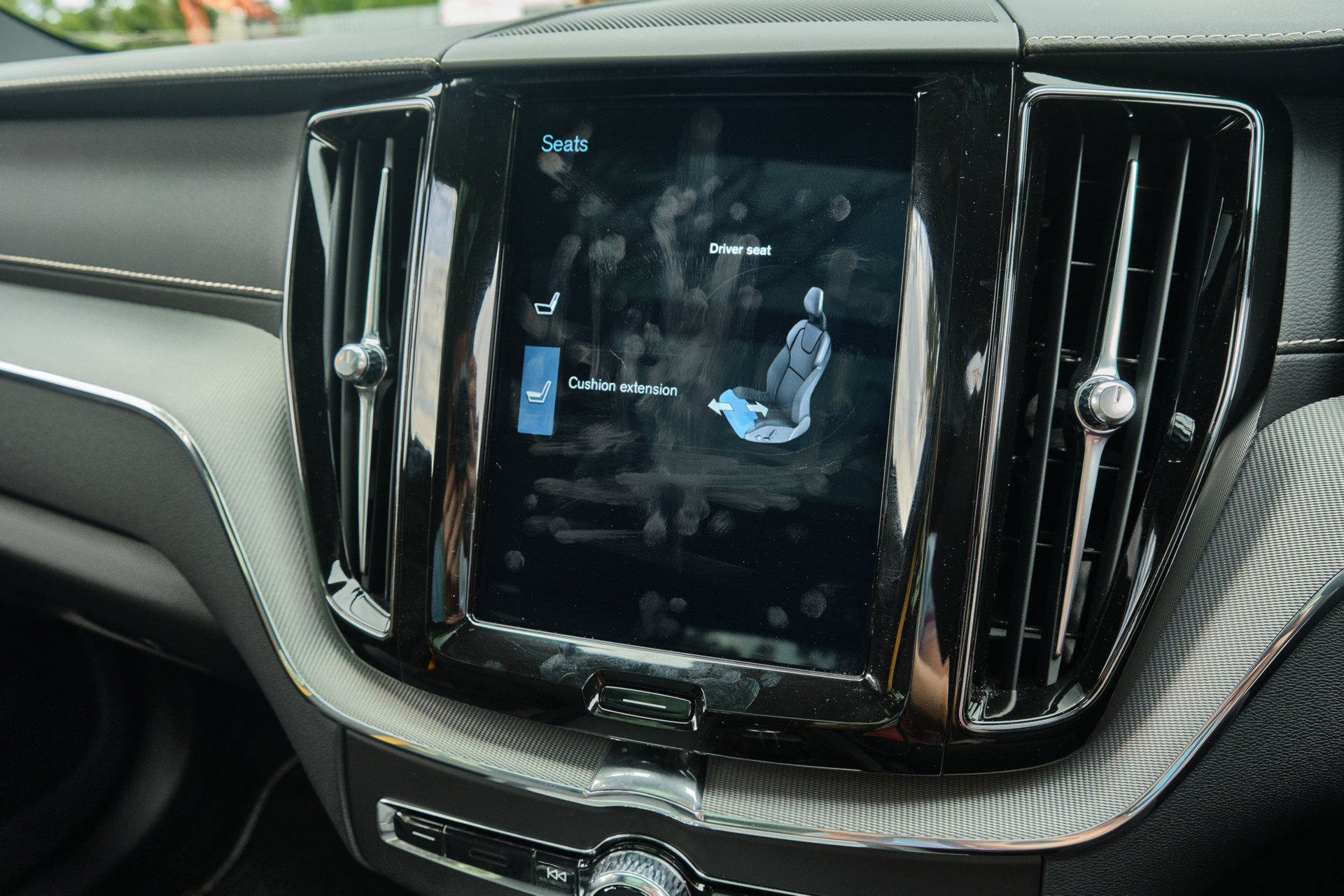 2020 Volvo XC60 T8 Polestar Engineered Review: As Good As Its Specs Suggest?