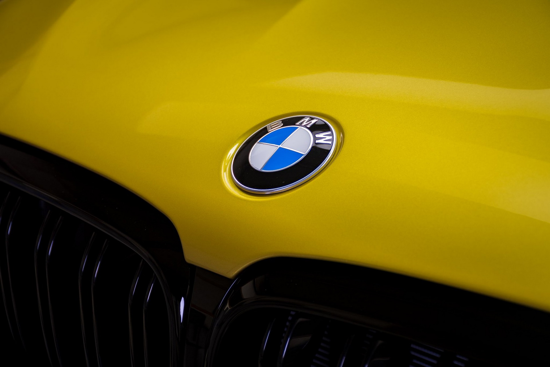 Austin Yellow M5 Competition Is Dripping With BMW Individual Touches