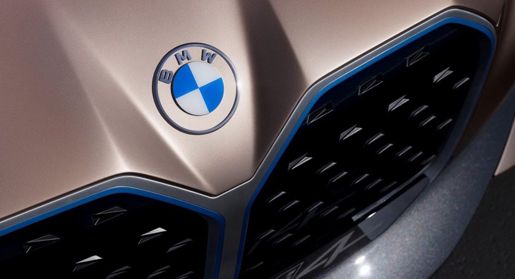  BMW Design Boss Says Company Won’t Ditch Kidney Grille