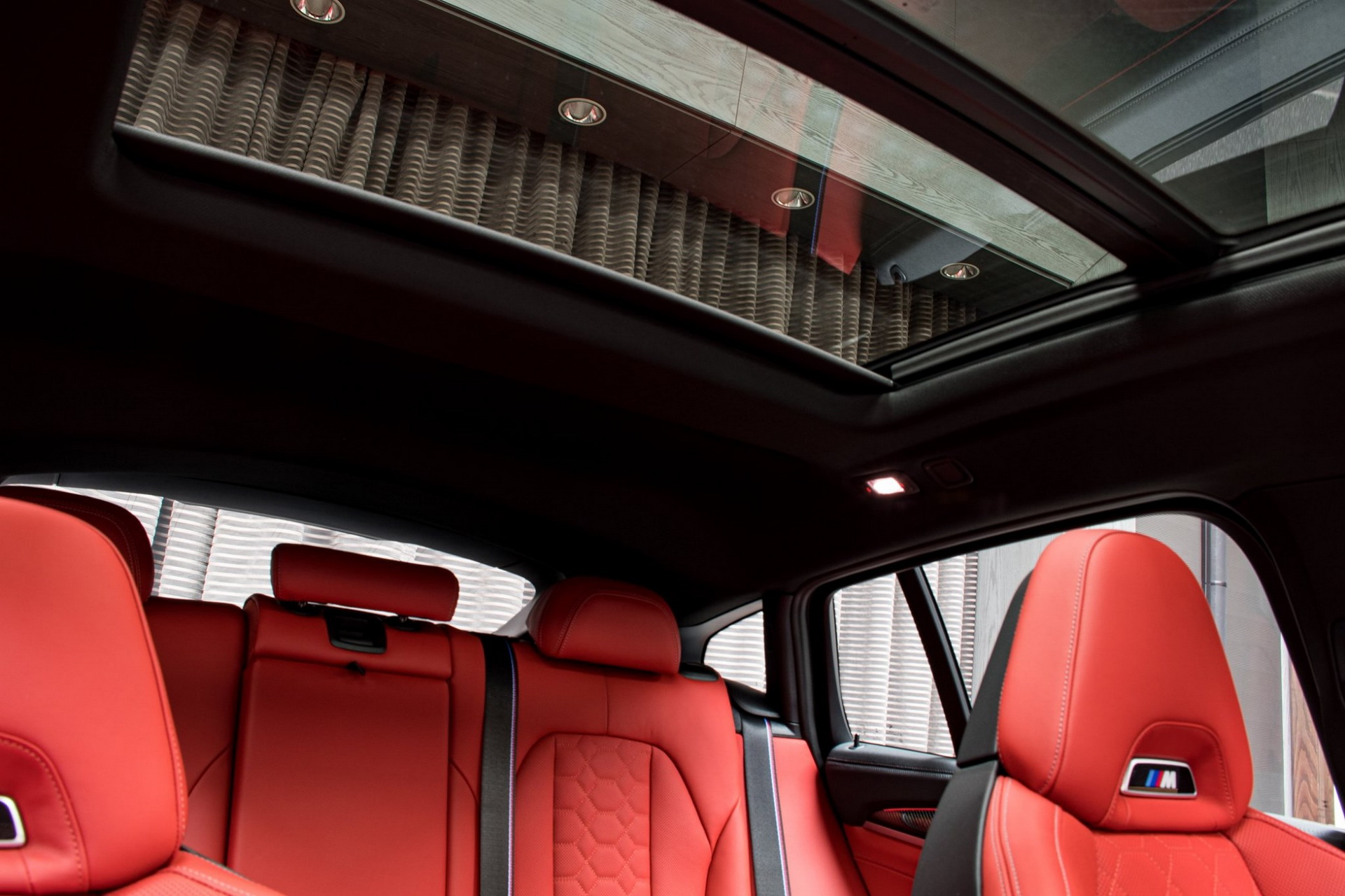 How Does Toronto Red Look On The BMW X4 M Competition?