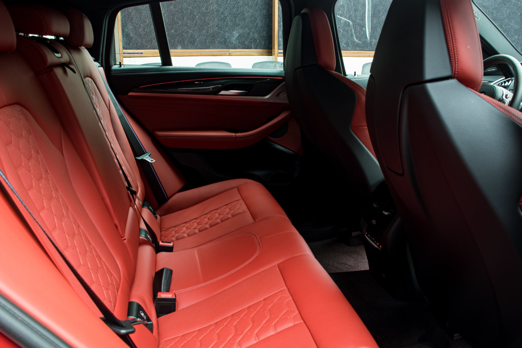 How Does Toronto Red Look On The BMW X4 M Competition?