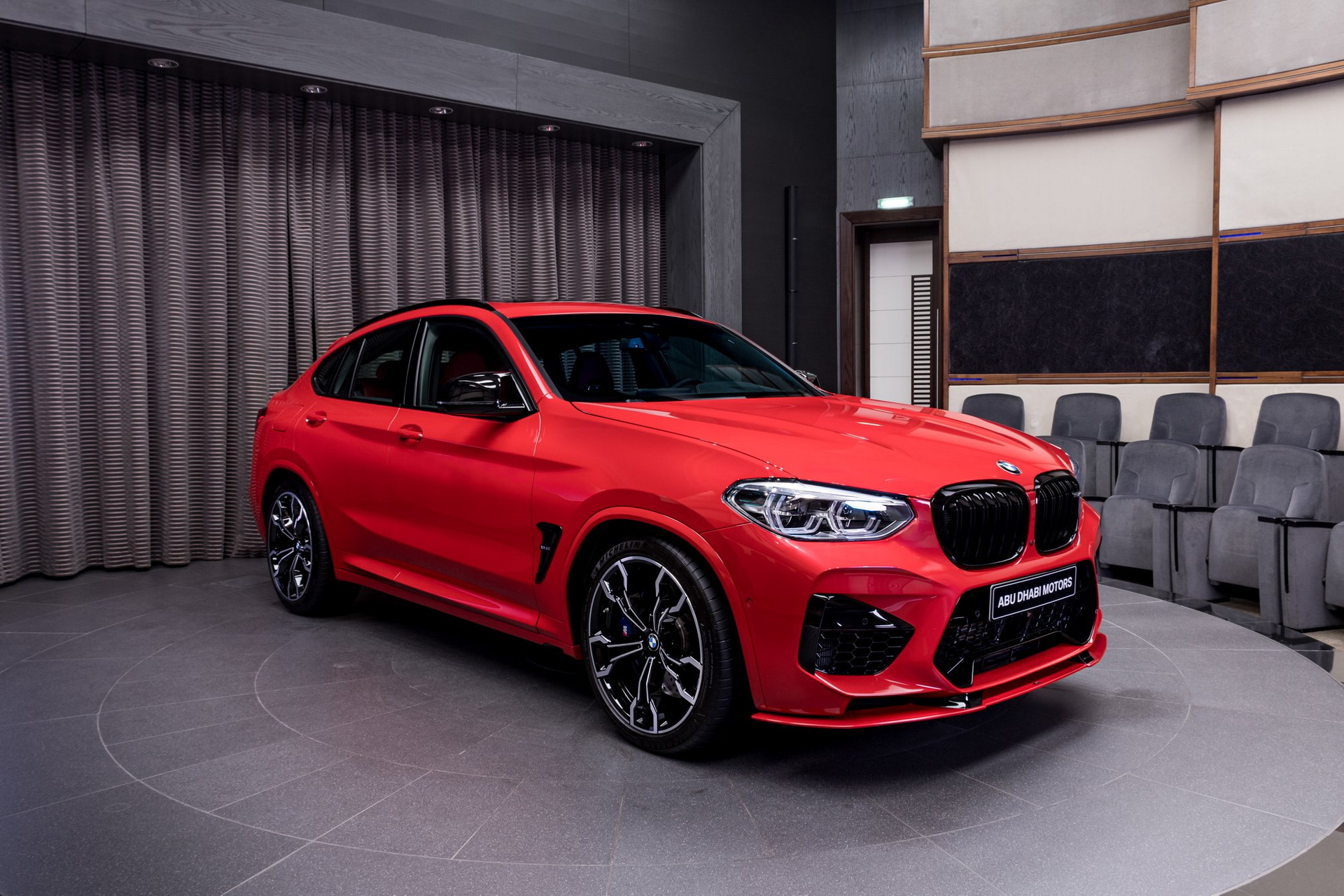 How Does Toronto Red Look On The BMW X4 M Competition?