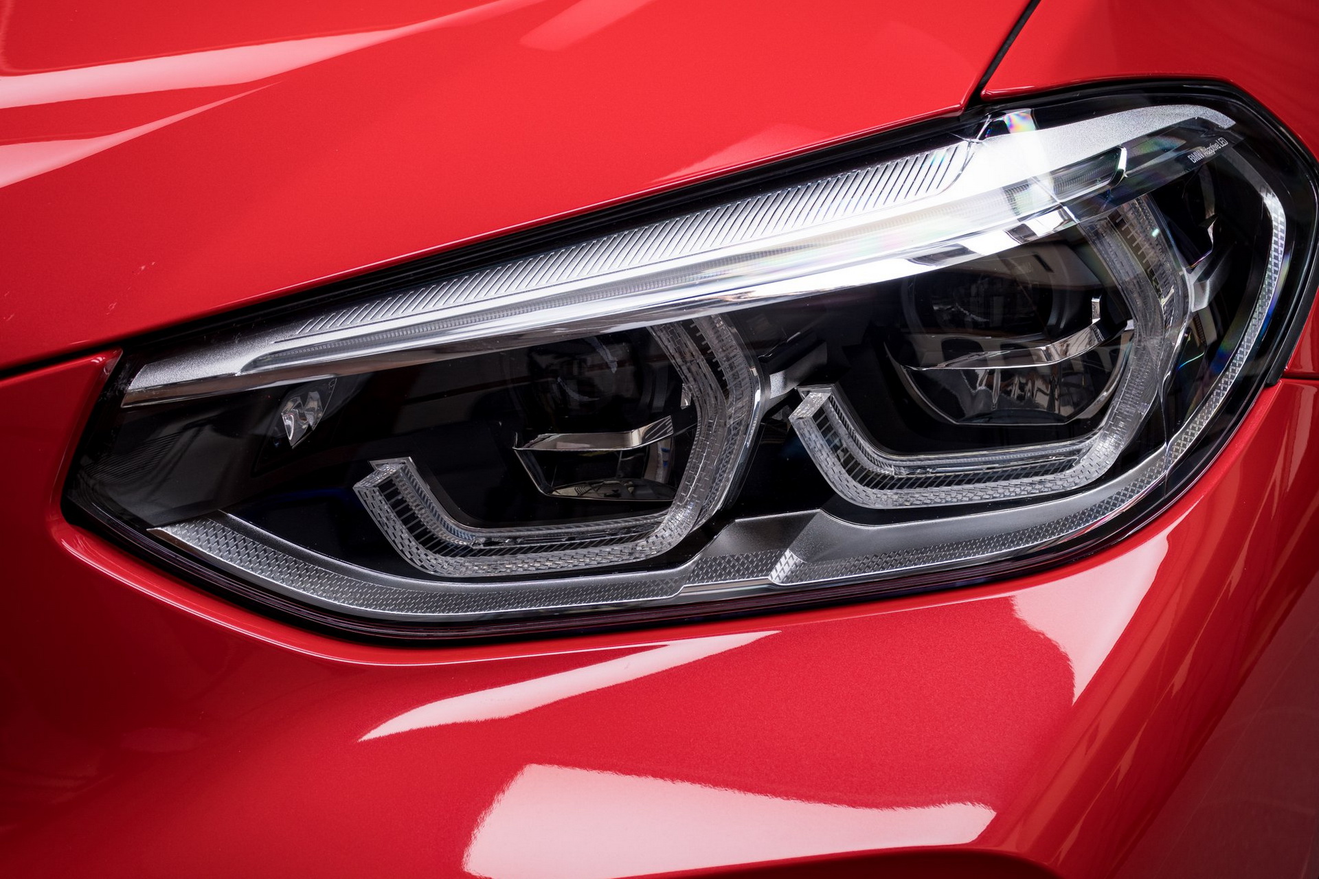 How Does Toronto Red Look On The BMW X4 M Competition?