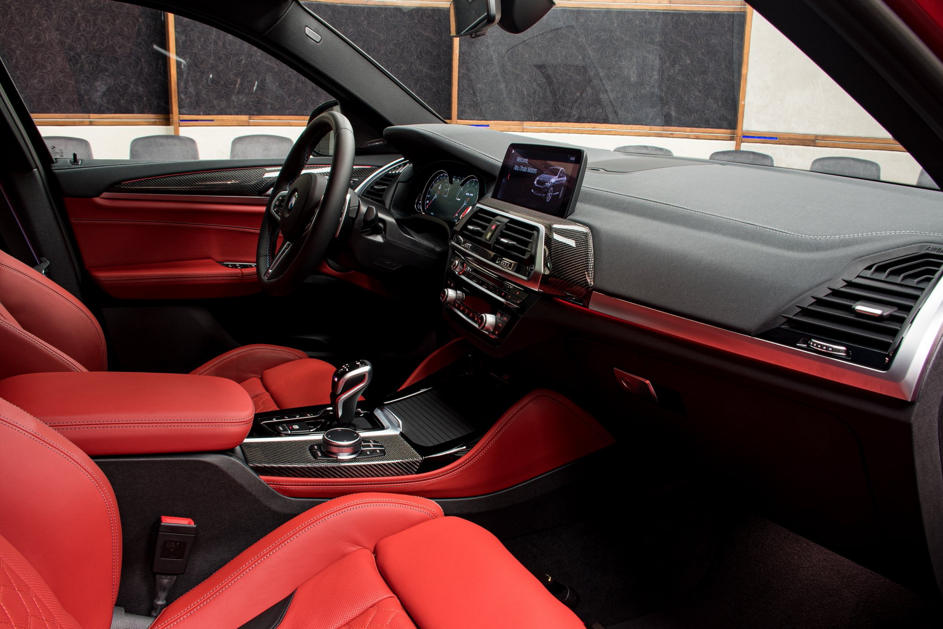 How Does Toronto Red Look On The BMW X4 M Competition?