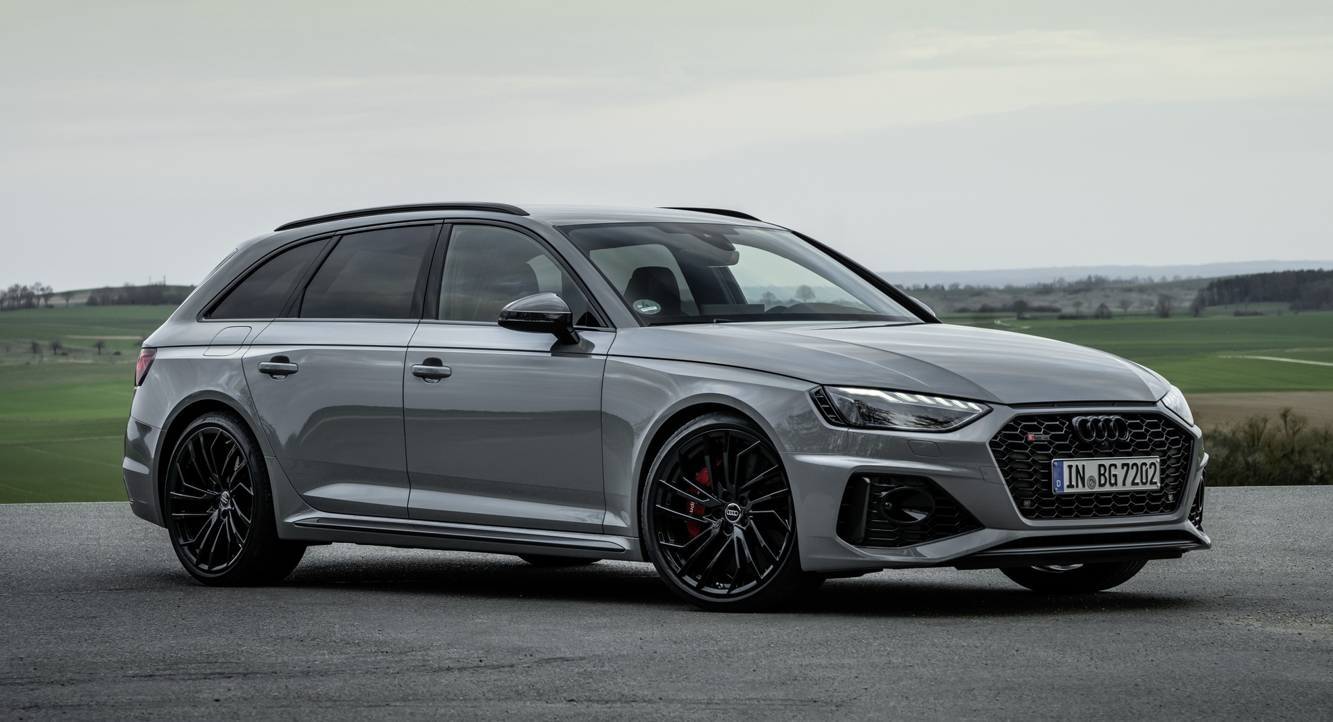 Fast Wagon Poll: Which Bonkers Family-Friendly Estate Would You Buy?