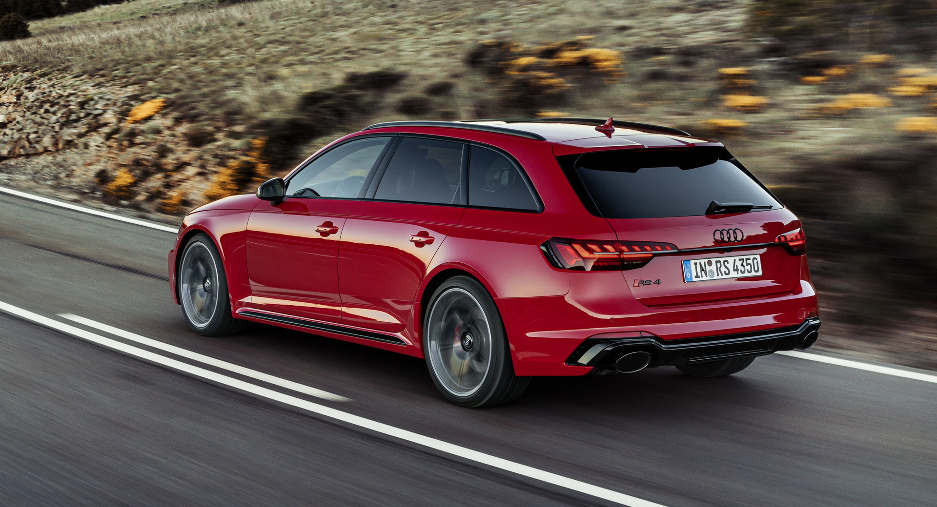 Fast Wagon Poll: Which Bonkers Family-Friendly Estate Would You Buy?