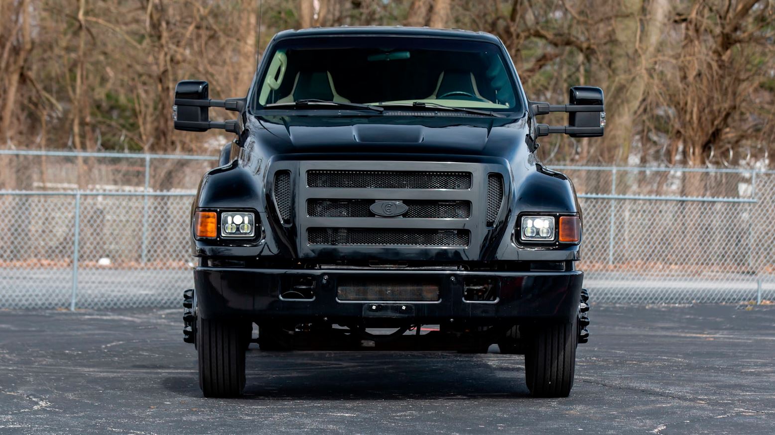 Want The Biggest, Meanest Pickup In The ‘Hood? Try This Six-Door 2005 Ford F650