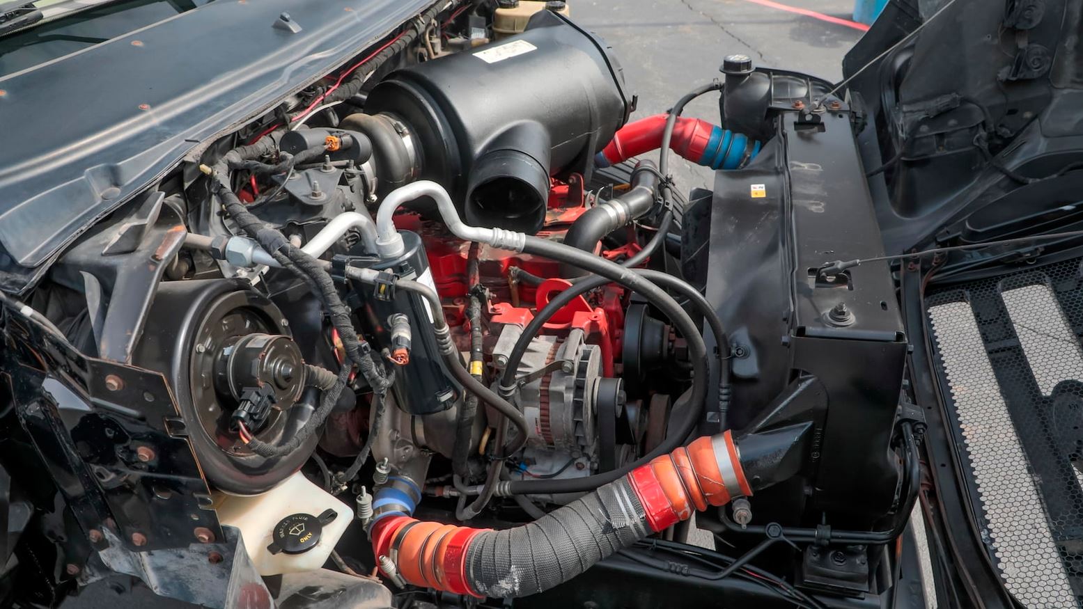 Want The Biggest, Meanest Pickup In The ‘Hood? Try This Six-Door 2005 Ford F650