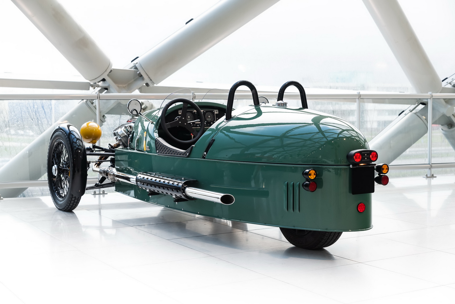 Morgan Unveils Limited Edition LE60 Plus Six And 3-Wheeler