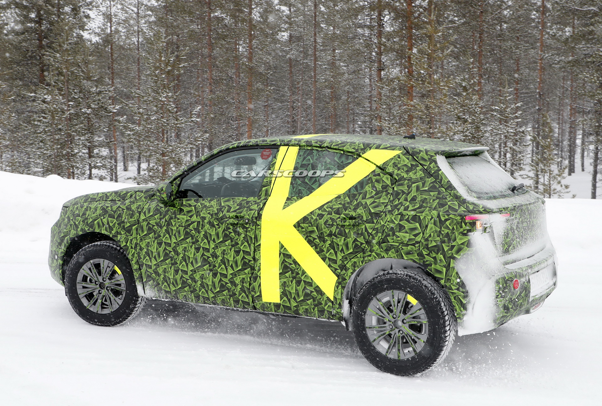 Opel Compares New Mokka To A German Supermodel, Reveals When Deliveries Start