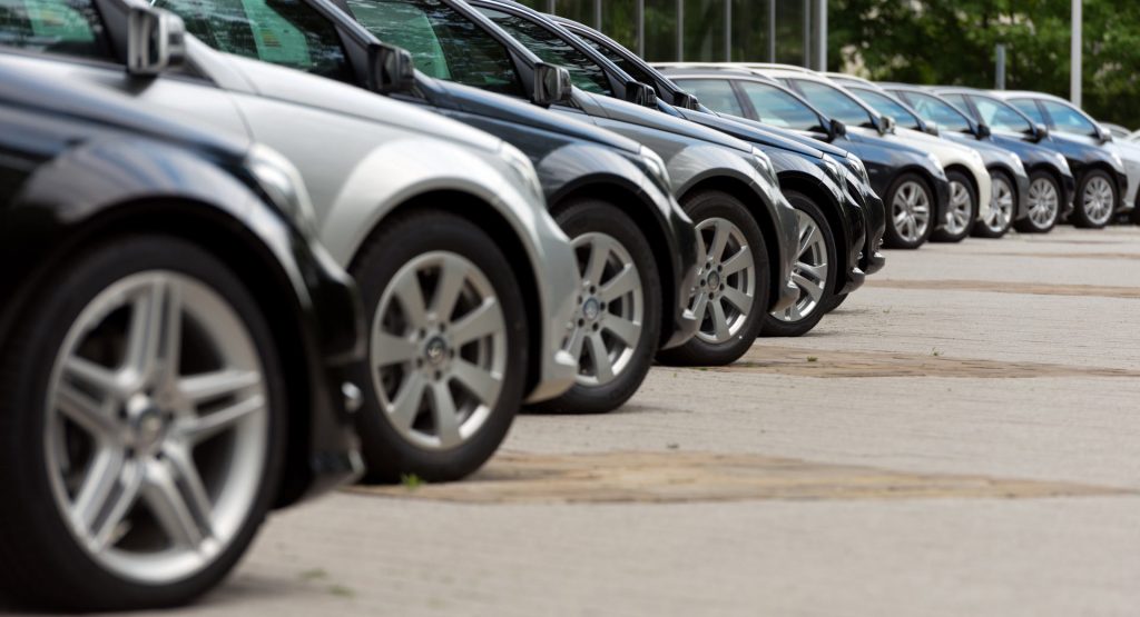  Used Car Prices Fall In August But Are Still Up 32% From A Year Ago