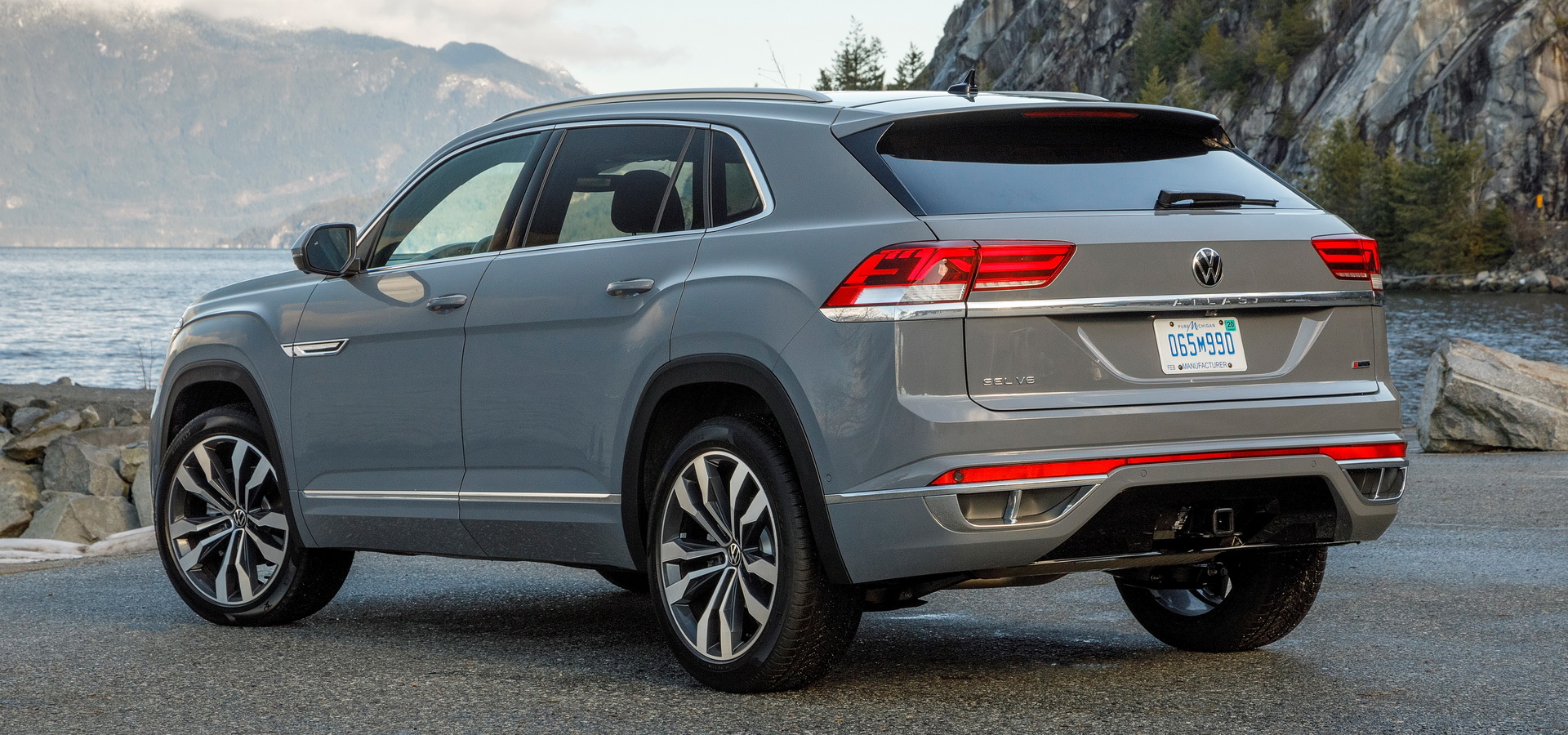 Continental Conundrum: 2021 VW Atlas Cross Sport Vs. New ...