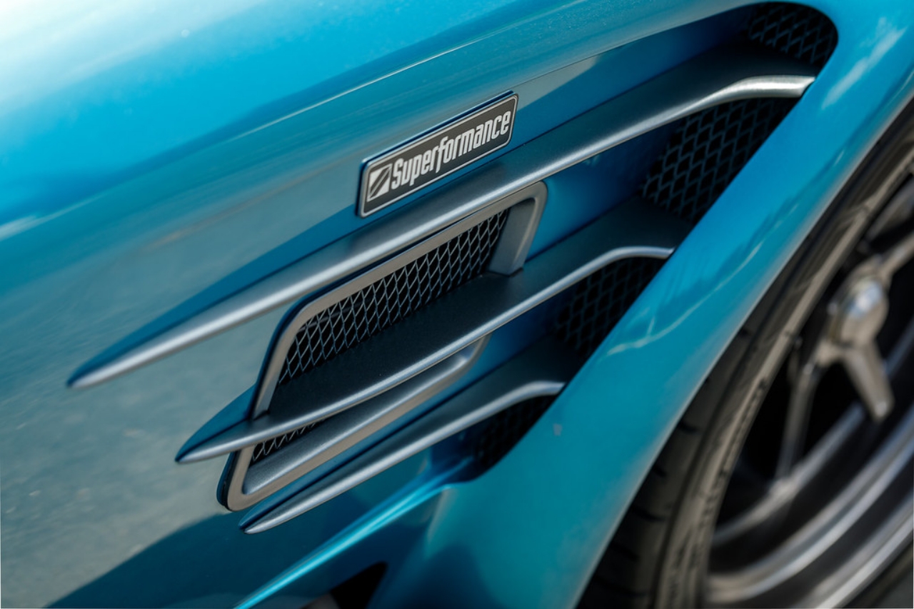 Superformance MKIII-R Lets You Live Out Your DIY Cobra Dreams; What Engine Would You Use?