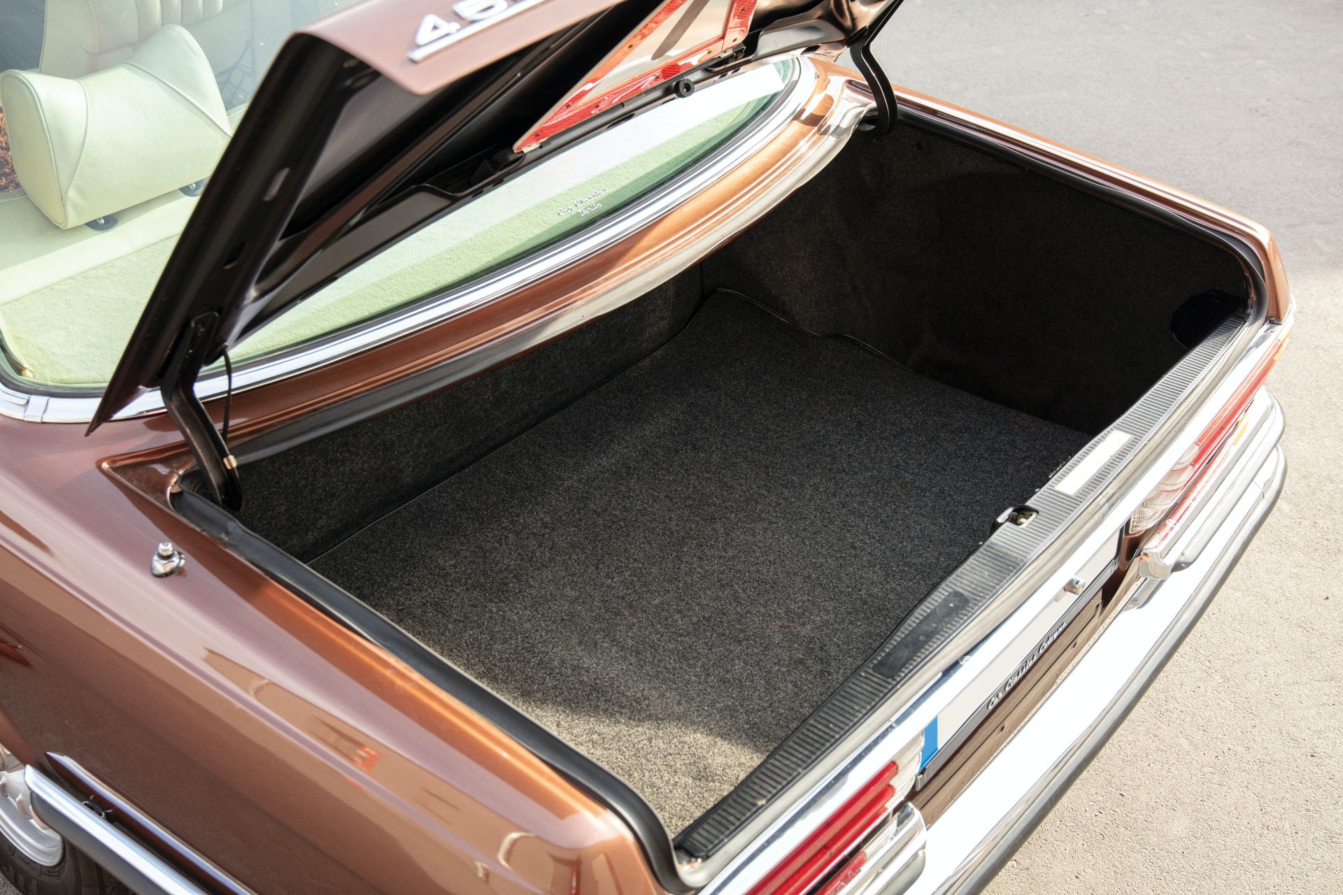 Sexy 41-Year Old 450 SEL 6.9 Is A Mercedes I’d Like to Flaunt