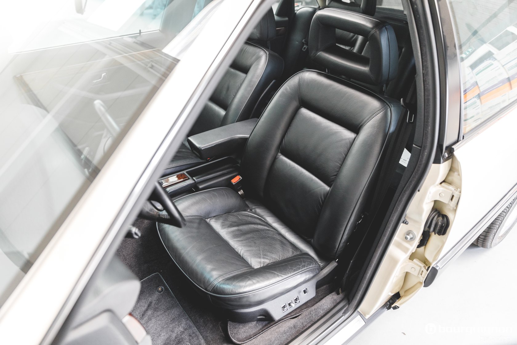 Virtually Brand New 1990 Audi V8 Is A Time Capsule That’ll Cost You As Much As 2020 A8