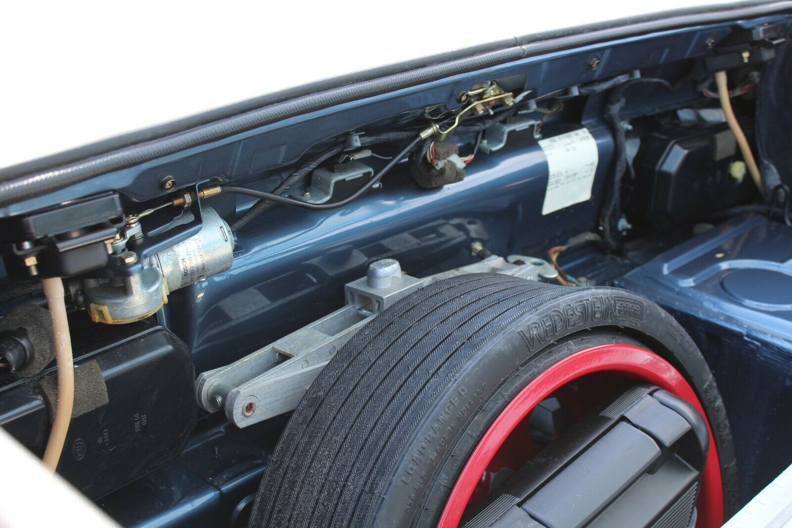 Possibly World’s Lowest Mileage 1990 Porsche 944 S2 Will Cost You $58,000