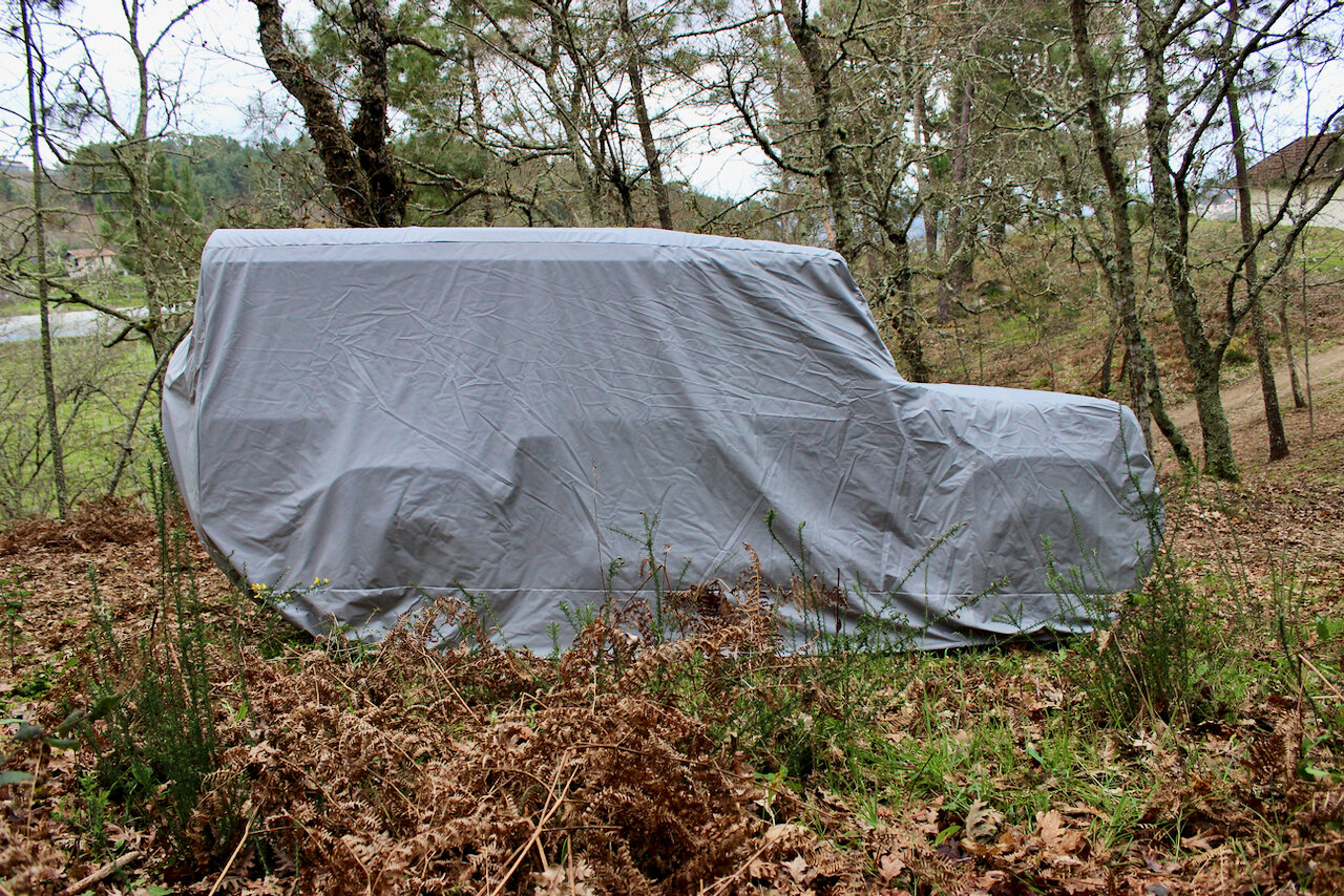 Restomod 1993 Land Rover Defender Wants To Be One With The Woods