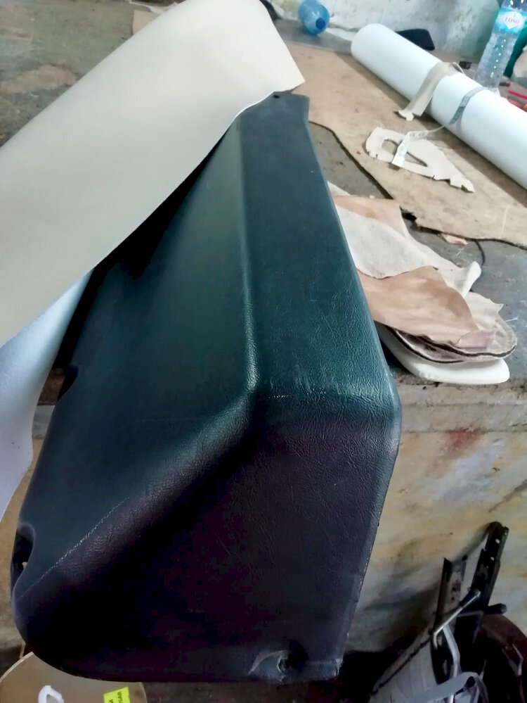 Restomod 1993 Land Rover Defender Wants To Be One With The Woods