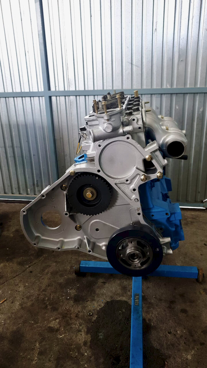 Restomod 1993 Land Rover Defender Wants To Be One With The Woods