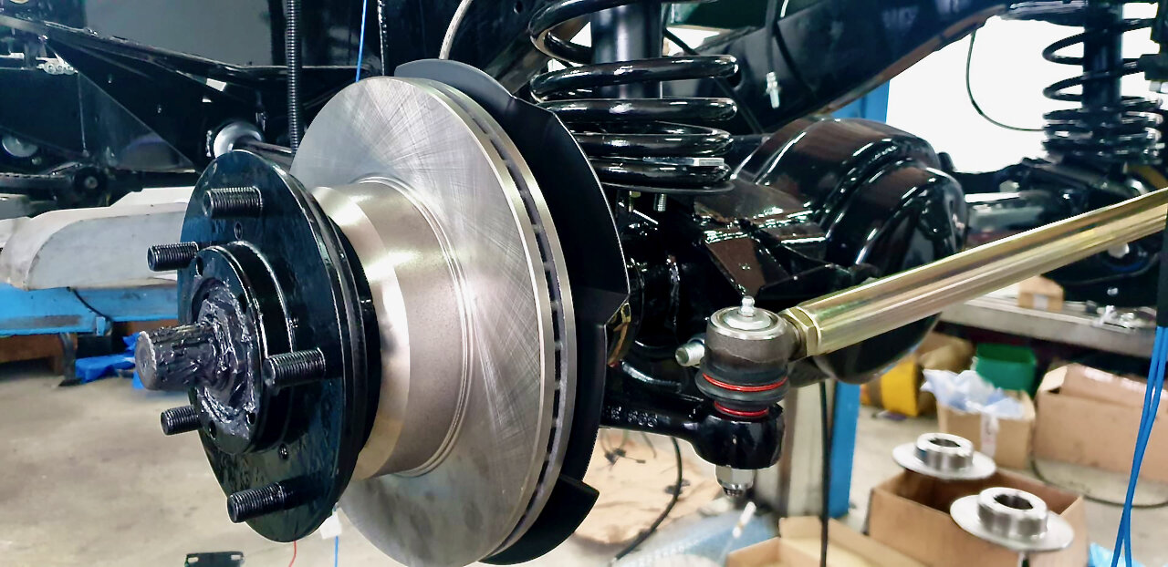 Restomod 1993 Land Rover Defender Wants To Be One With The Woods