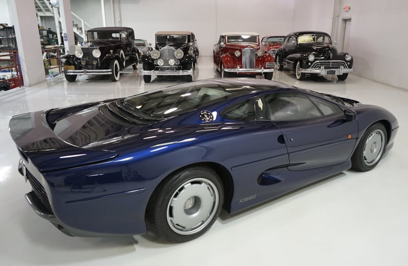 1,200 Mile Jaguar XJ220 Can Be Yours For A Tad Under Half A Million Dollars