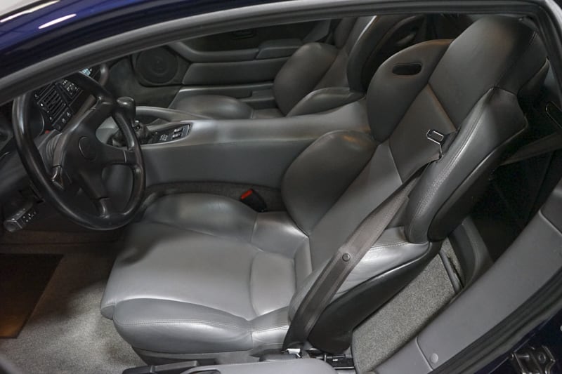 1,200 Mile Jaguar XJ220 Can Be Yours For A Tad Under Half A Million Dollars