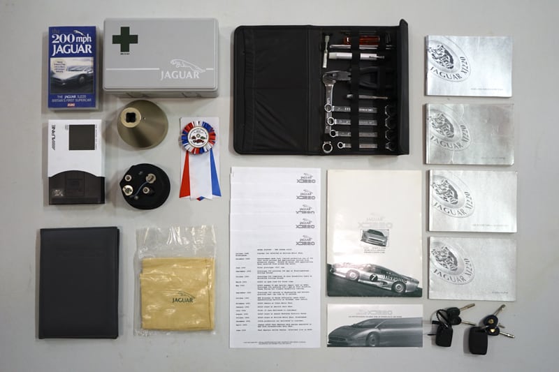 1,200 Mile Jaguar XJ220 Can Be Yours For A Tad Under Half A Million Dollars