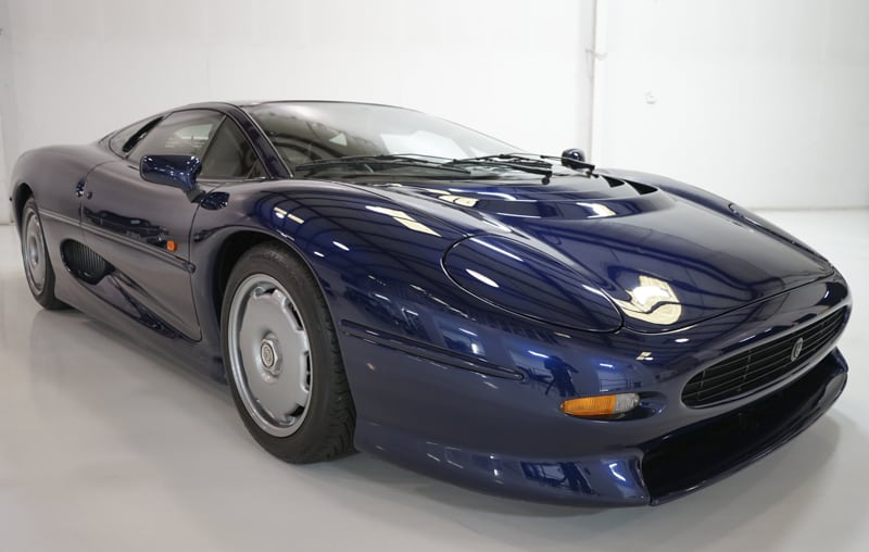 1,200 Mile Jaguar XJ220 Can Be Yours For A Tad Under Half A Million Dollars