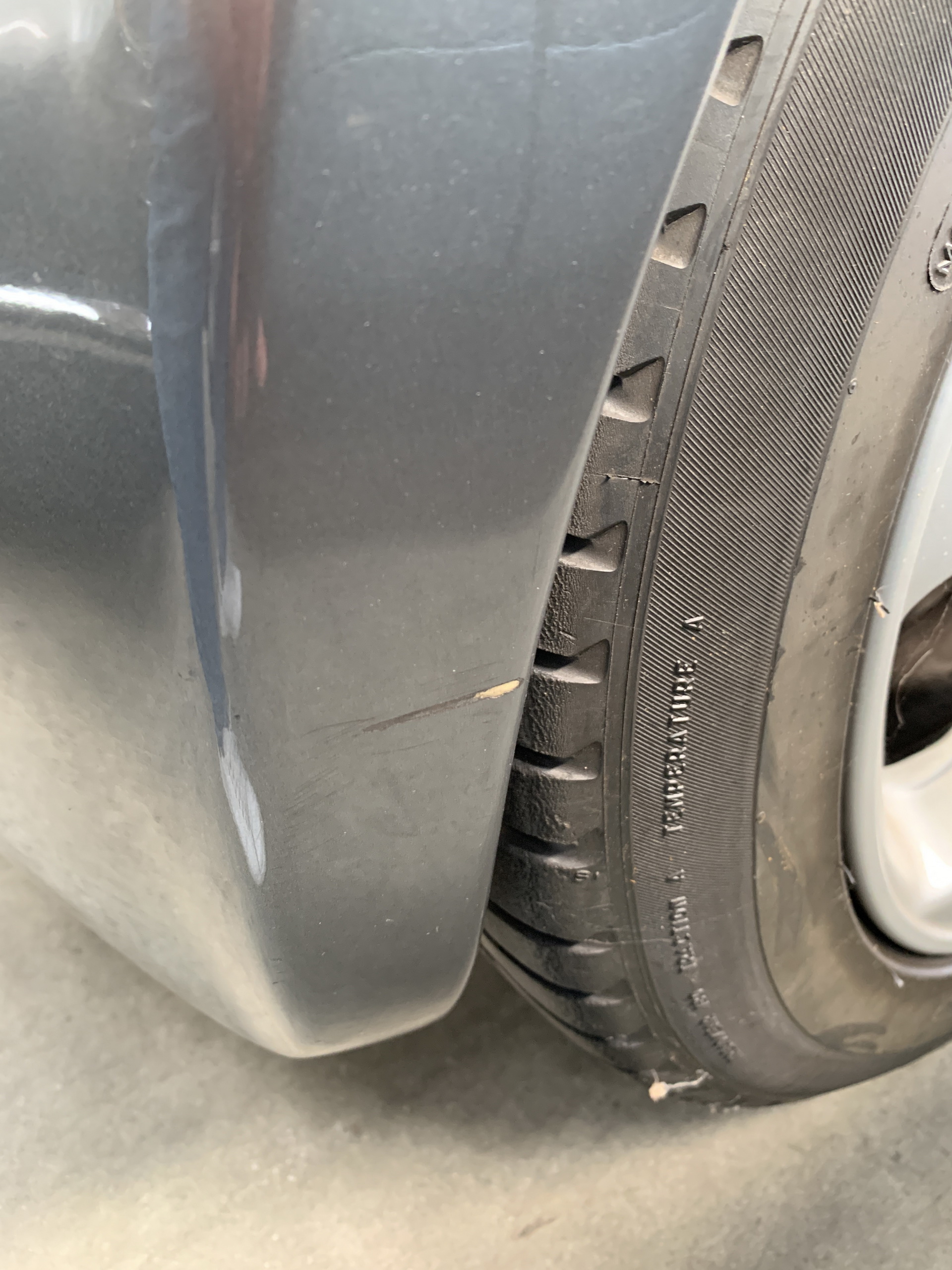 Renault Sport Spider Is One Of The Wackiest Cars Of The 1990s