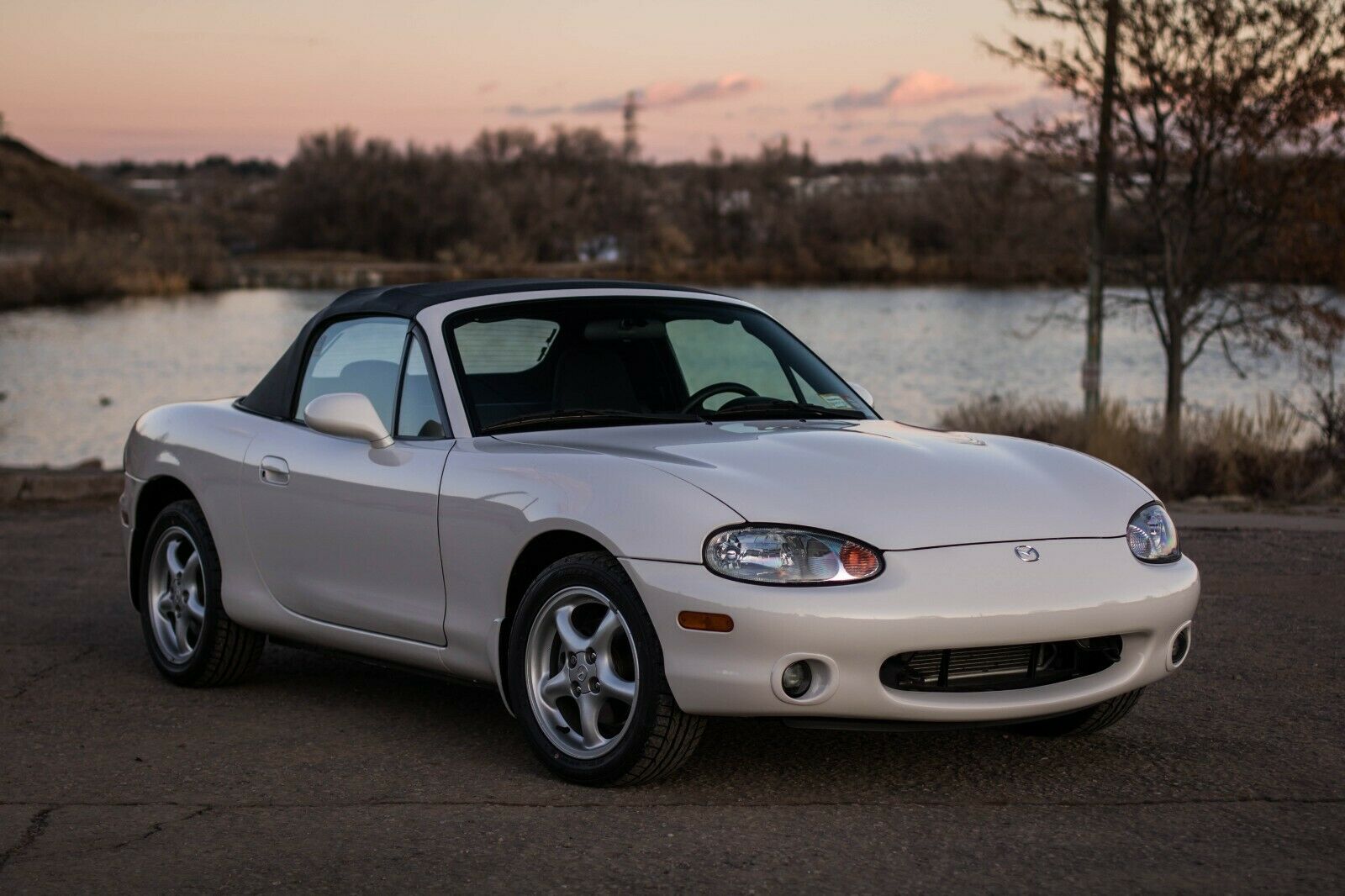 Get Ready For Summer With This 20 Year Old, 1,200 Mile Mazda MX-5 Miata