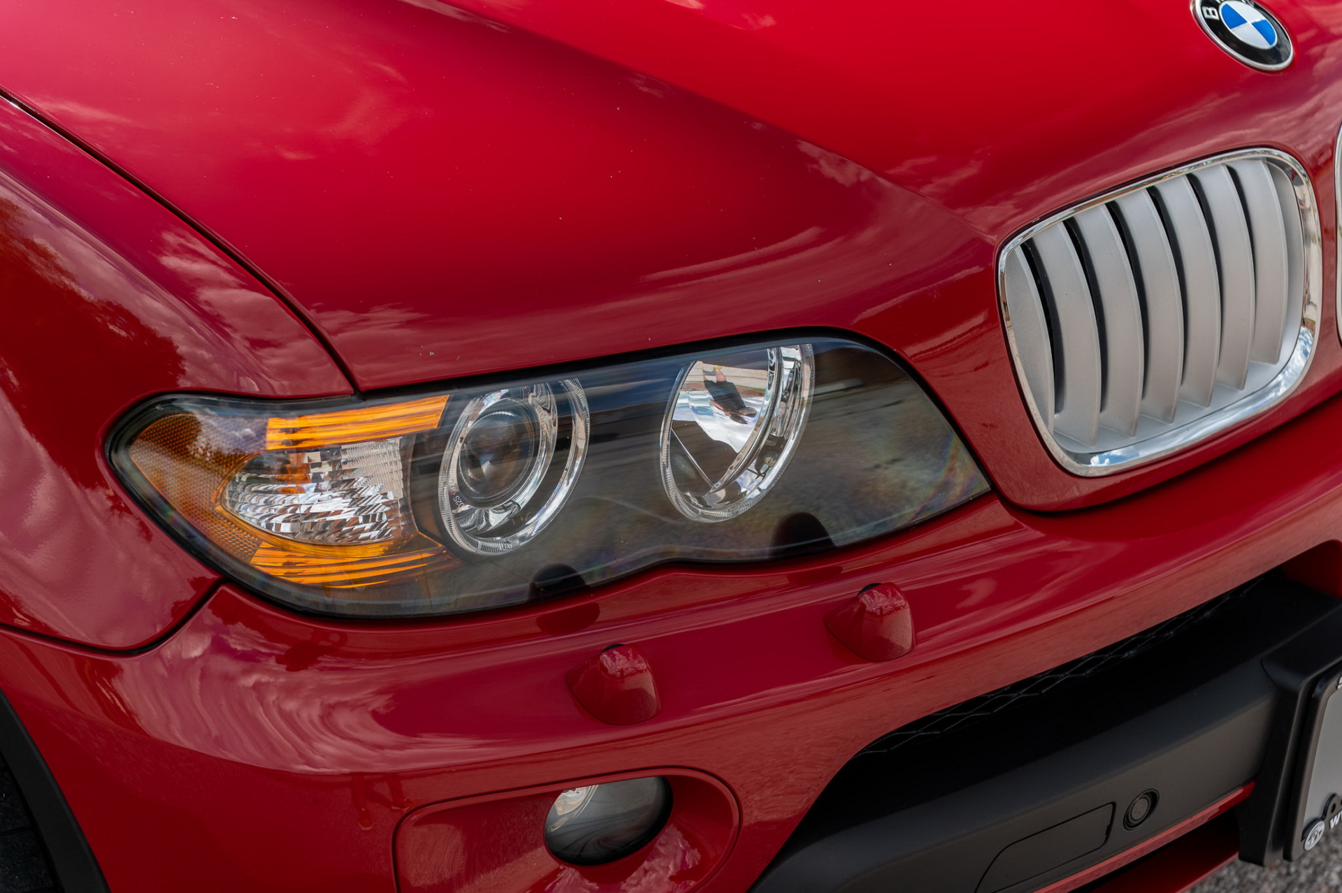 Imola Red 2004 BMW X5 4.8iS: Pay Tribute (And Maintenance) To The Original SAV