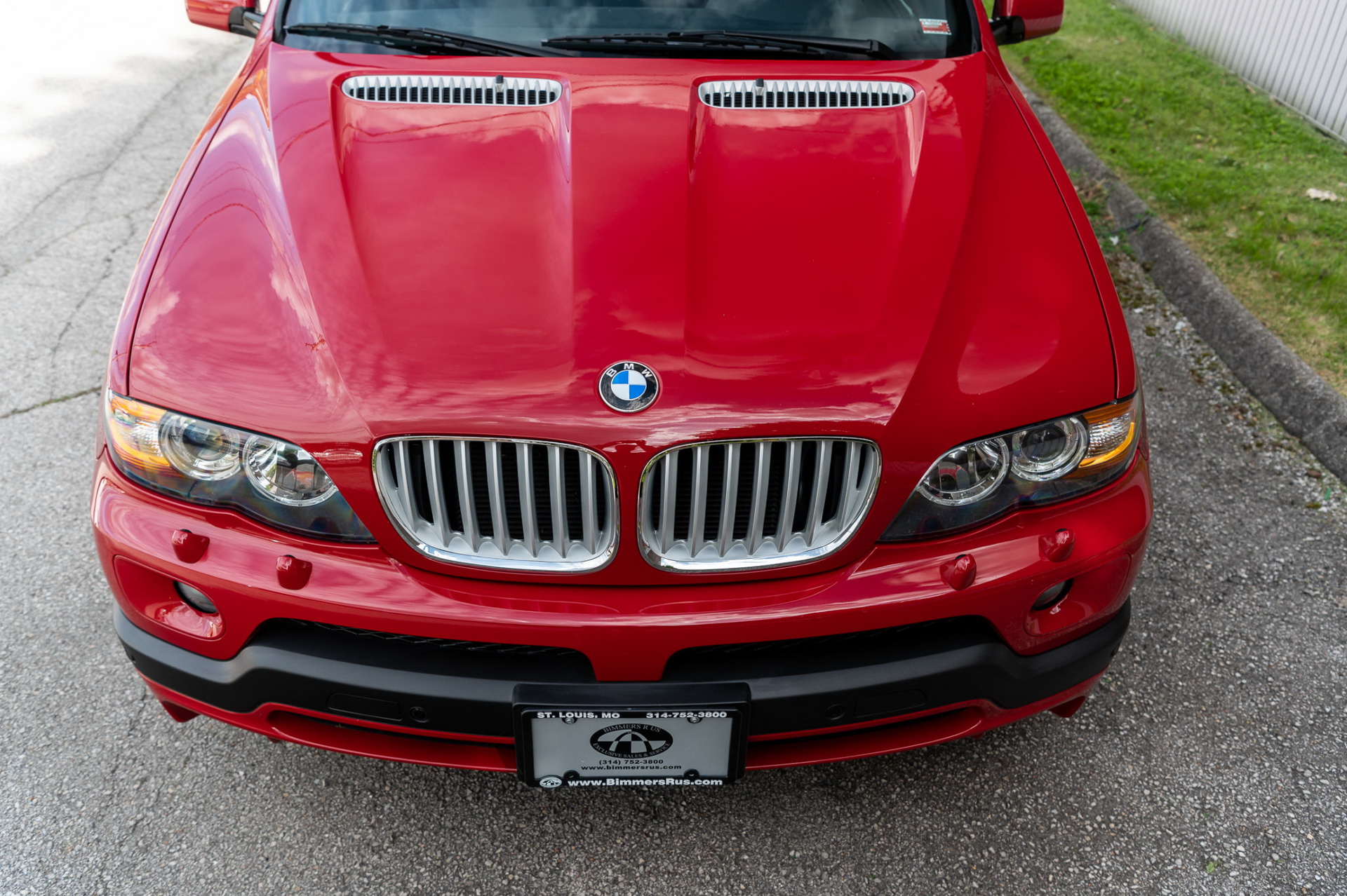 Imola Red 2004 BMW X5 4.8iS: Pay Tribute (And Maintenance) To The Original SAV