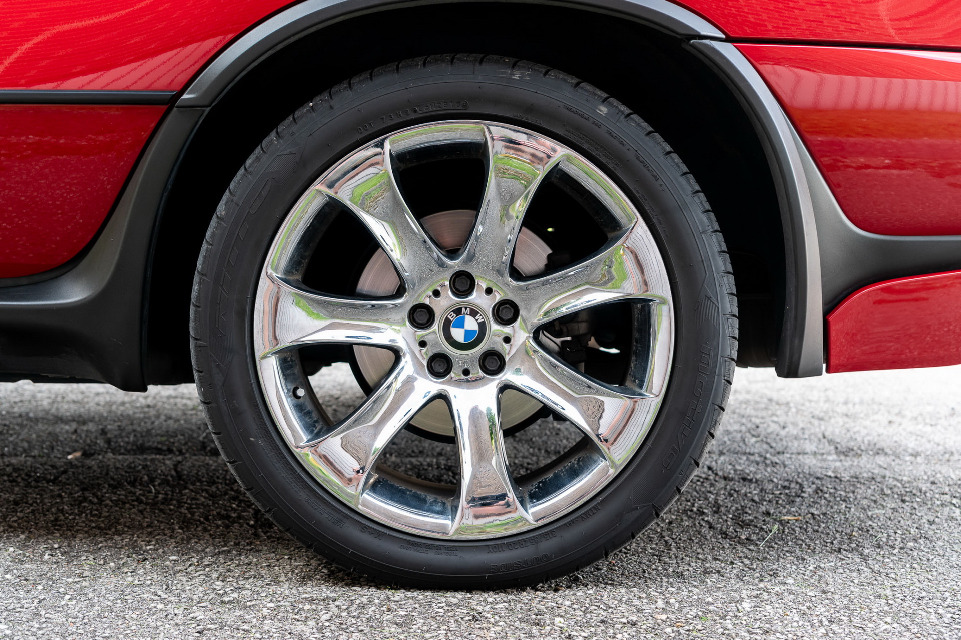 Imola Red 2004 BMW X5 4.8iS: Pay Tribute (And Maintenance) To The Original SAV