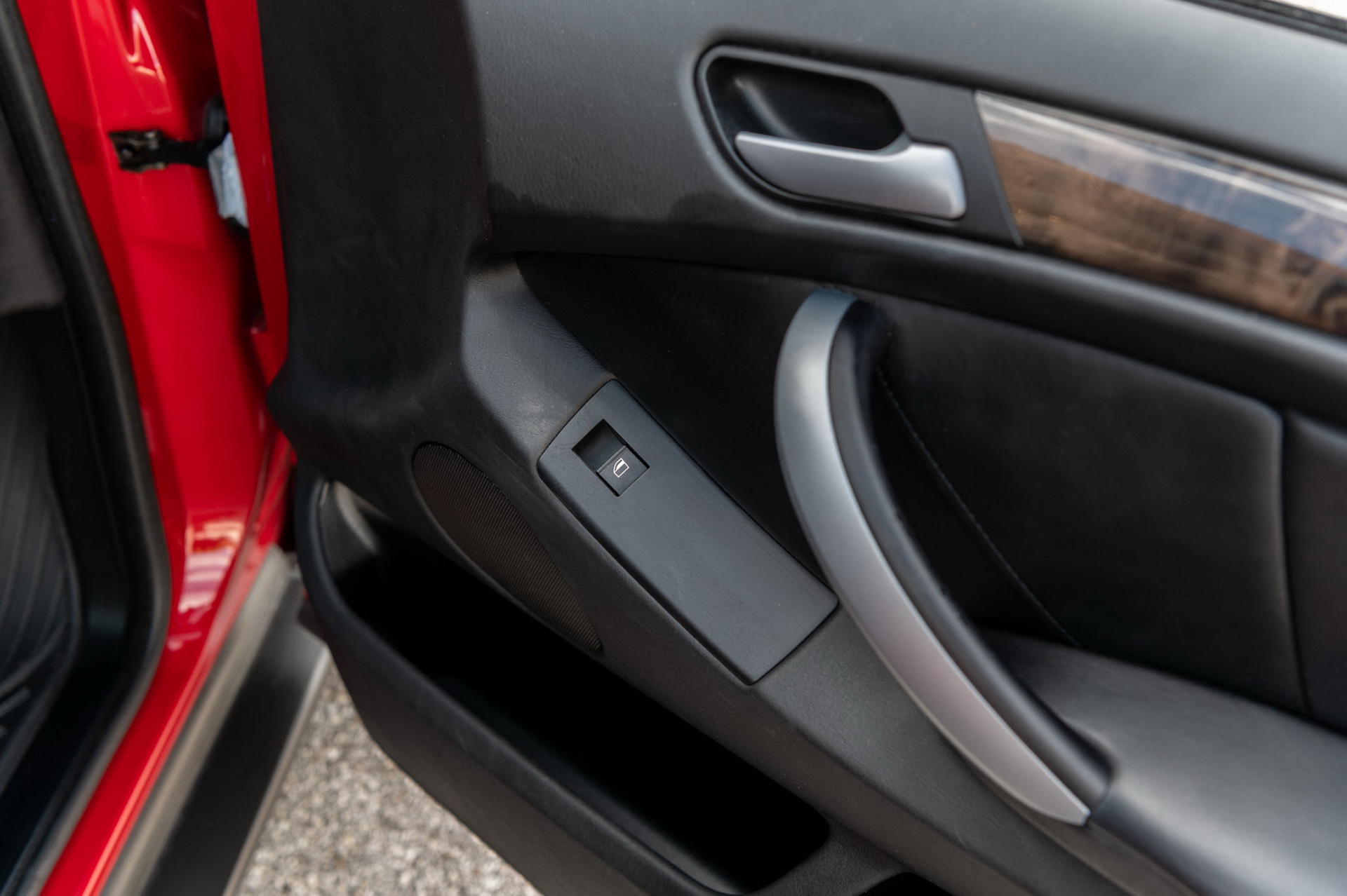 Imola Red 2004 BMW X5 4.8iS: Pay Tribute (And Maintenance) To The Original SAV