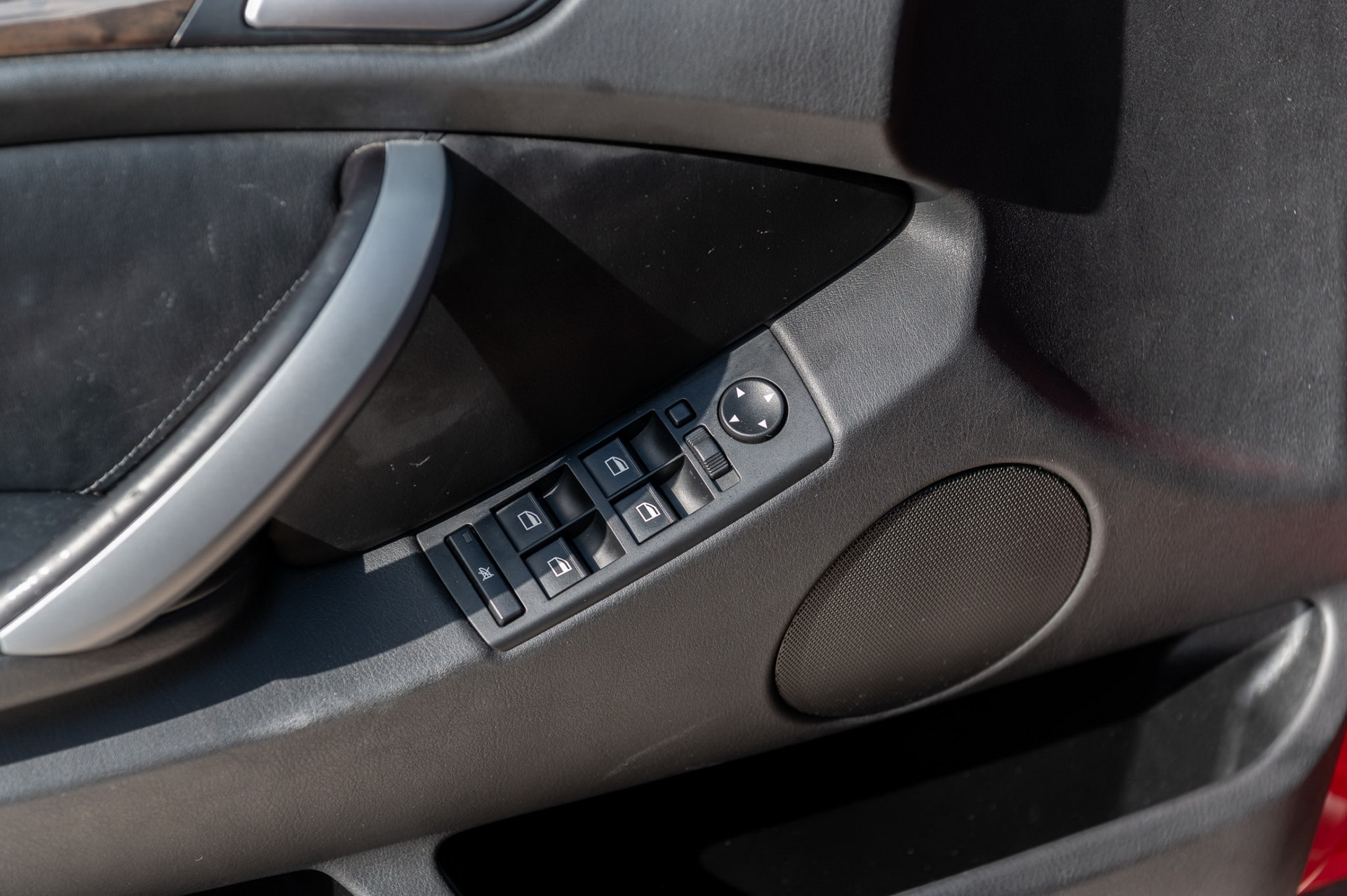 Imola Red 2004 BMW X5 4.8iS: Pay Tribute (And Maintenance) To The Original SAV