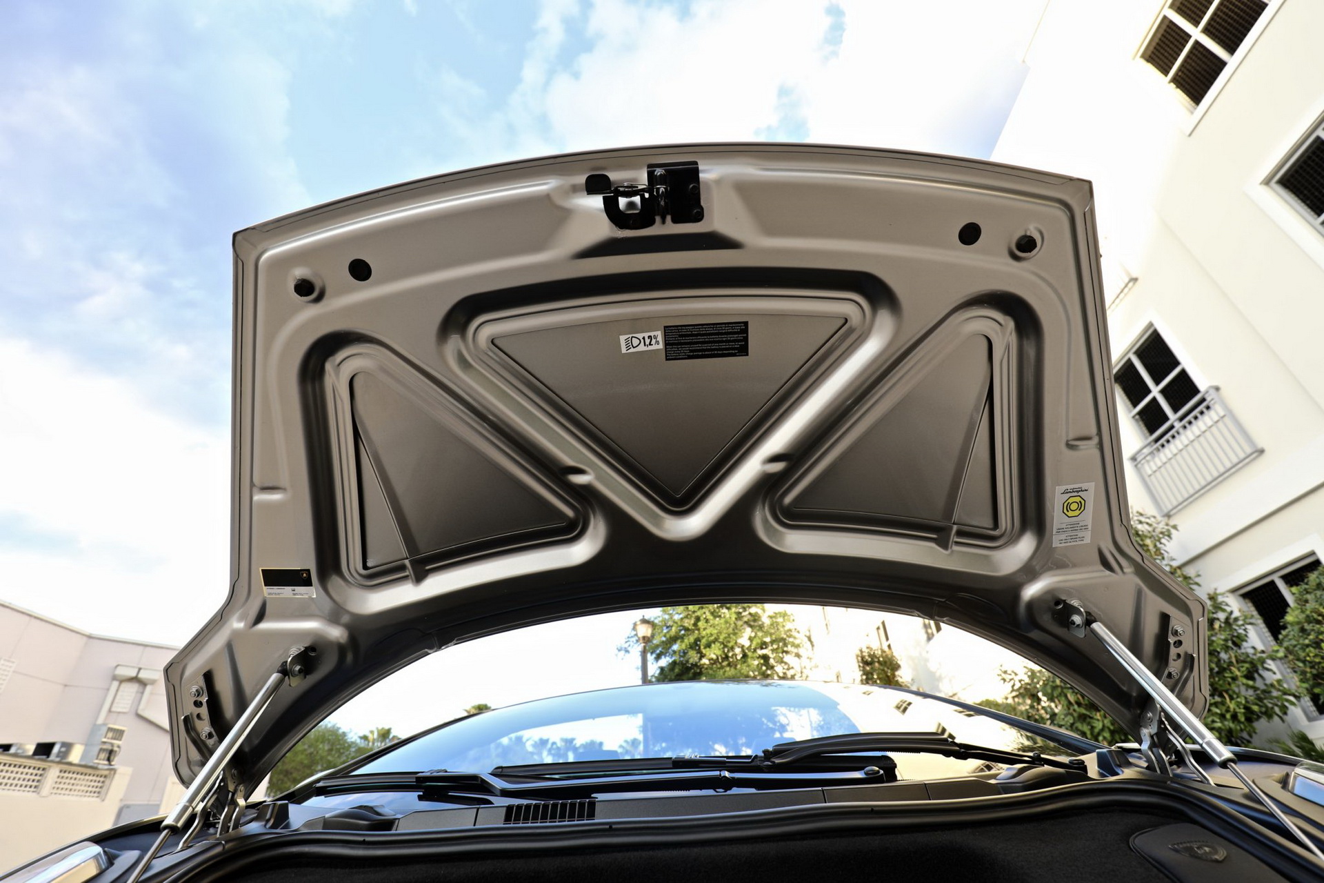 Grigio Antares Really Brings Out The “Audi” In This Lamborghini Gallardo