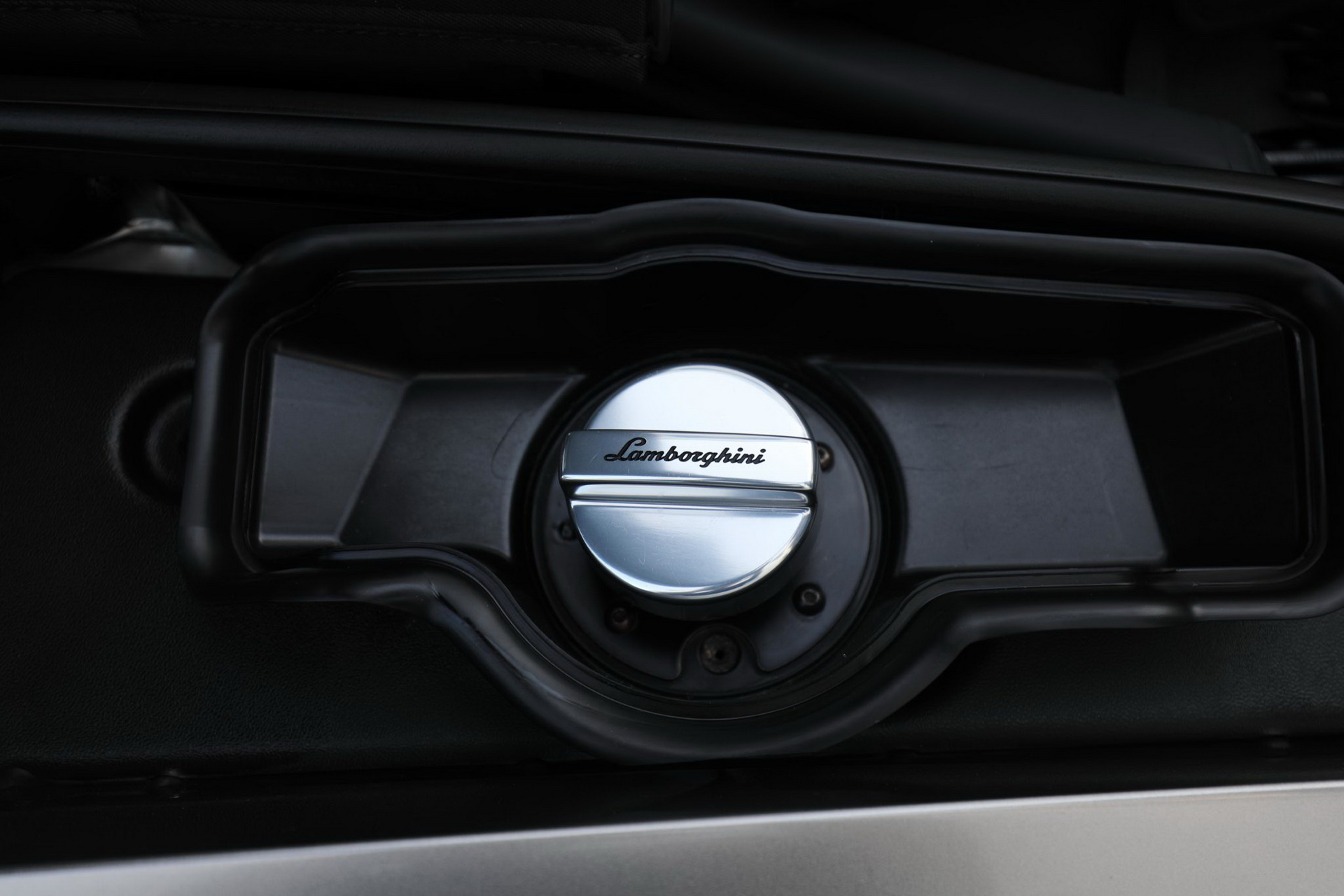 Grigio Antares Really Brings Out The “Audi” In This Lamborghini Gallardo