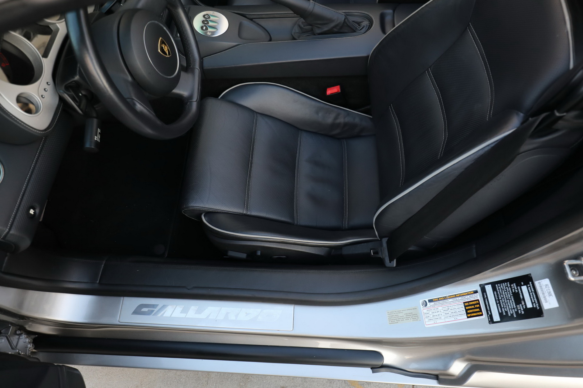 Grigio Antares Really Brings Out The “Audi” In This Lamborghini Gallardo