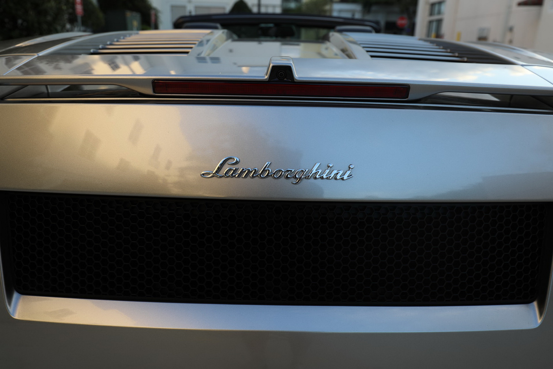 Grigio Antares Really Brings Out The “Audi” In This Lamborghini Gallardo