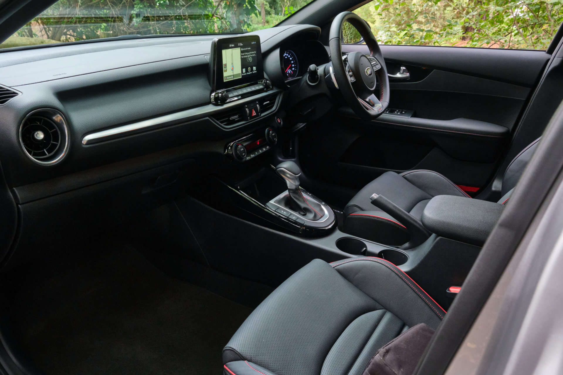 Driven: 2019 Kia Cerato (Forte) GT Is A Warm Hatch That’s Fun To Drive And Attractively Priced