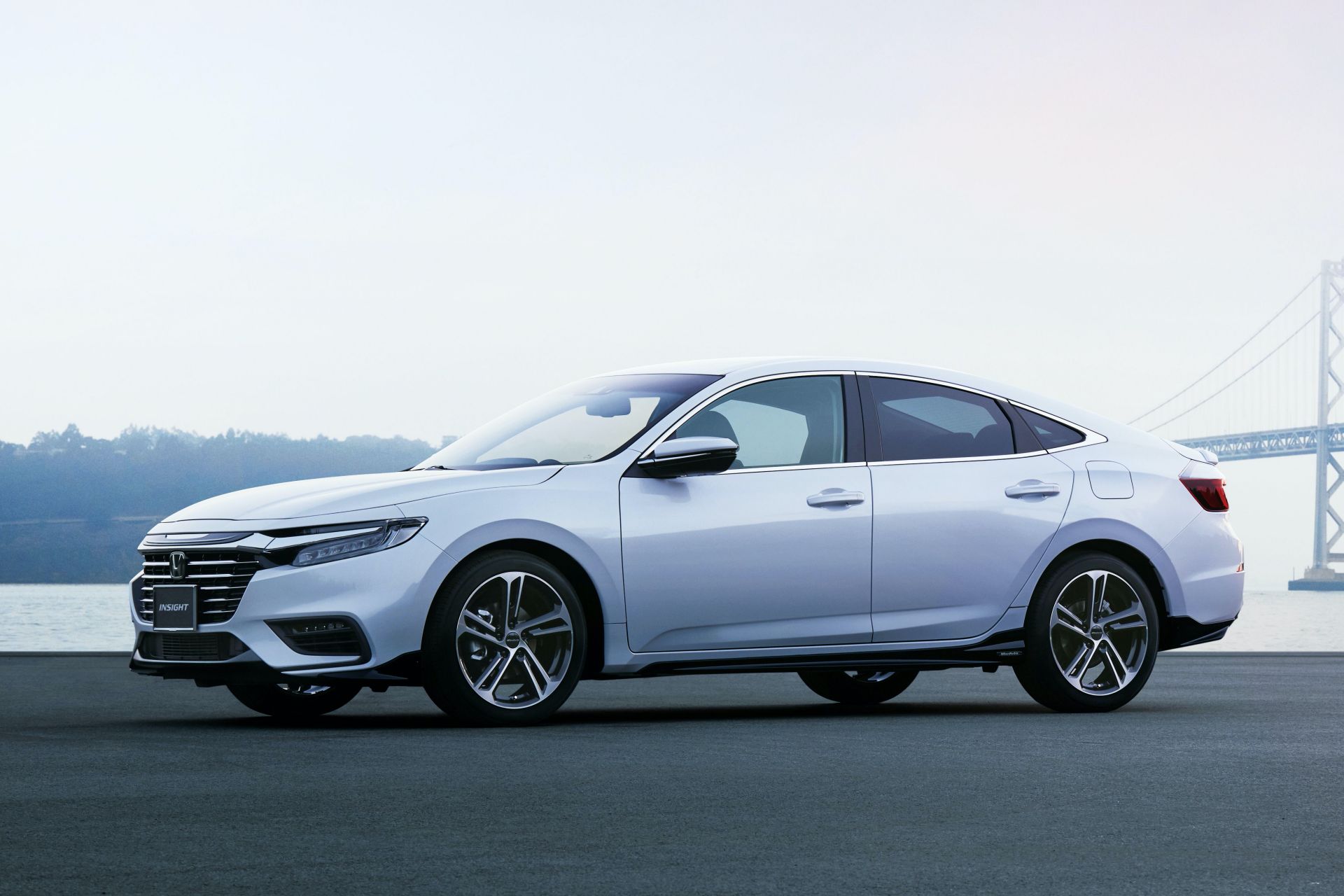 Honda Updates 21 Insight In Japan With New Trim Level Genuine Accessories Carscoops