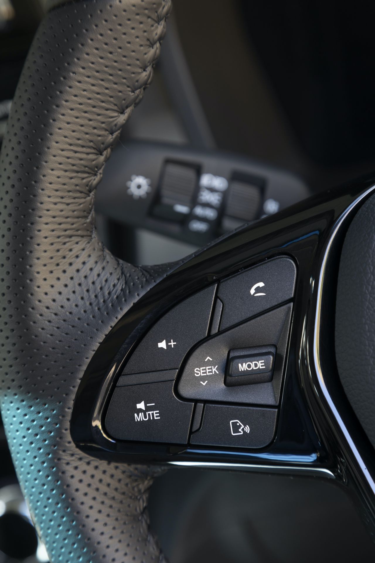 SsangYong Details Facelifted Tivoli As Subcompact SUV Reaches European Shores