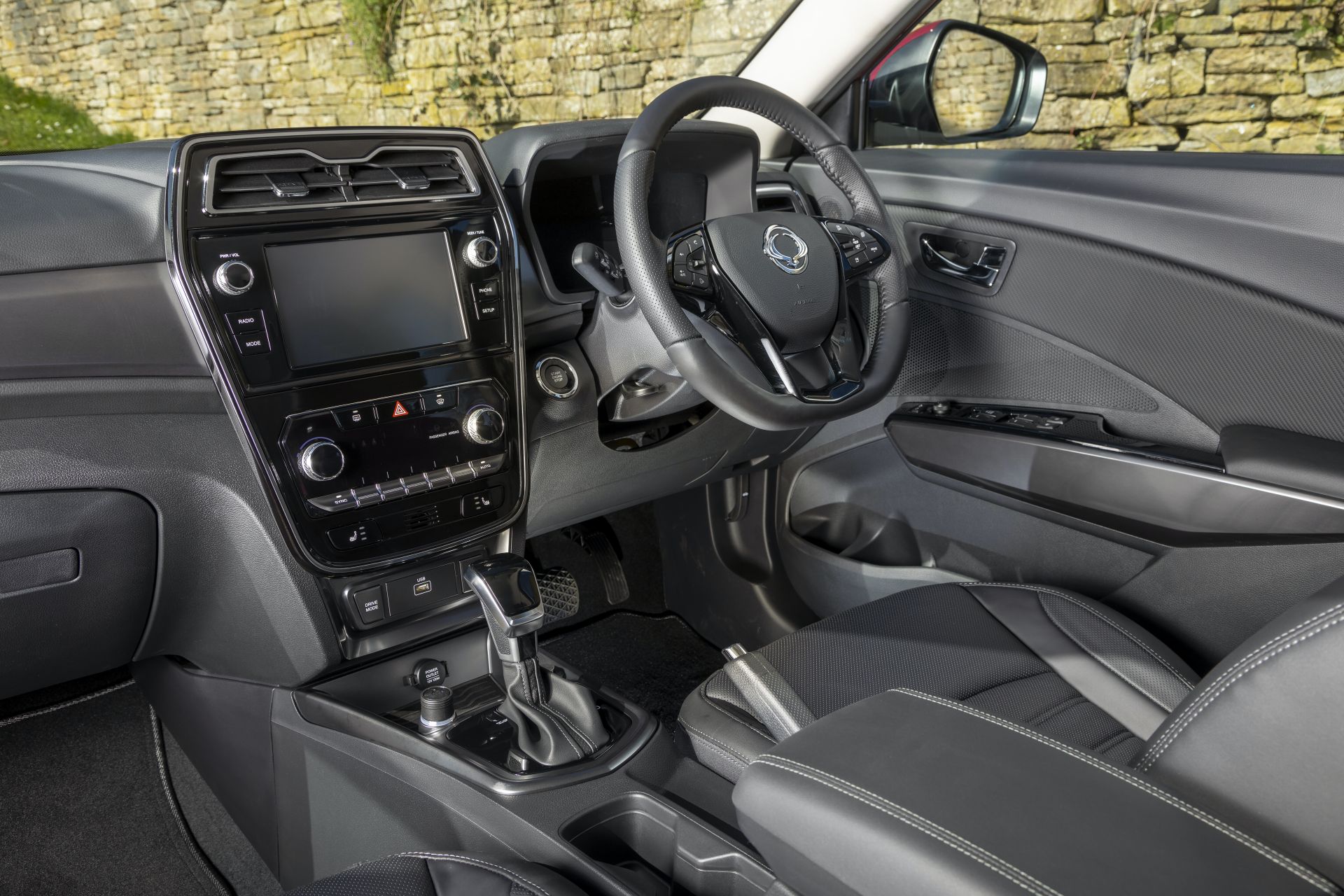 SsangYong Details Facelifted Tivoli As Subcompact SUV Reaches European Shores