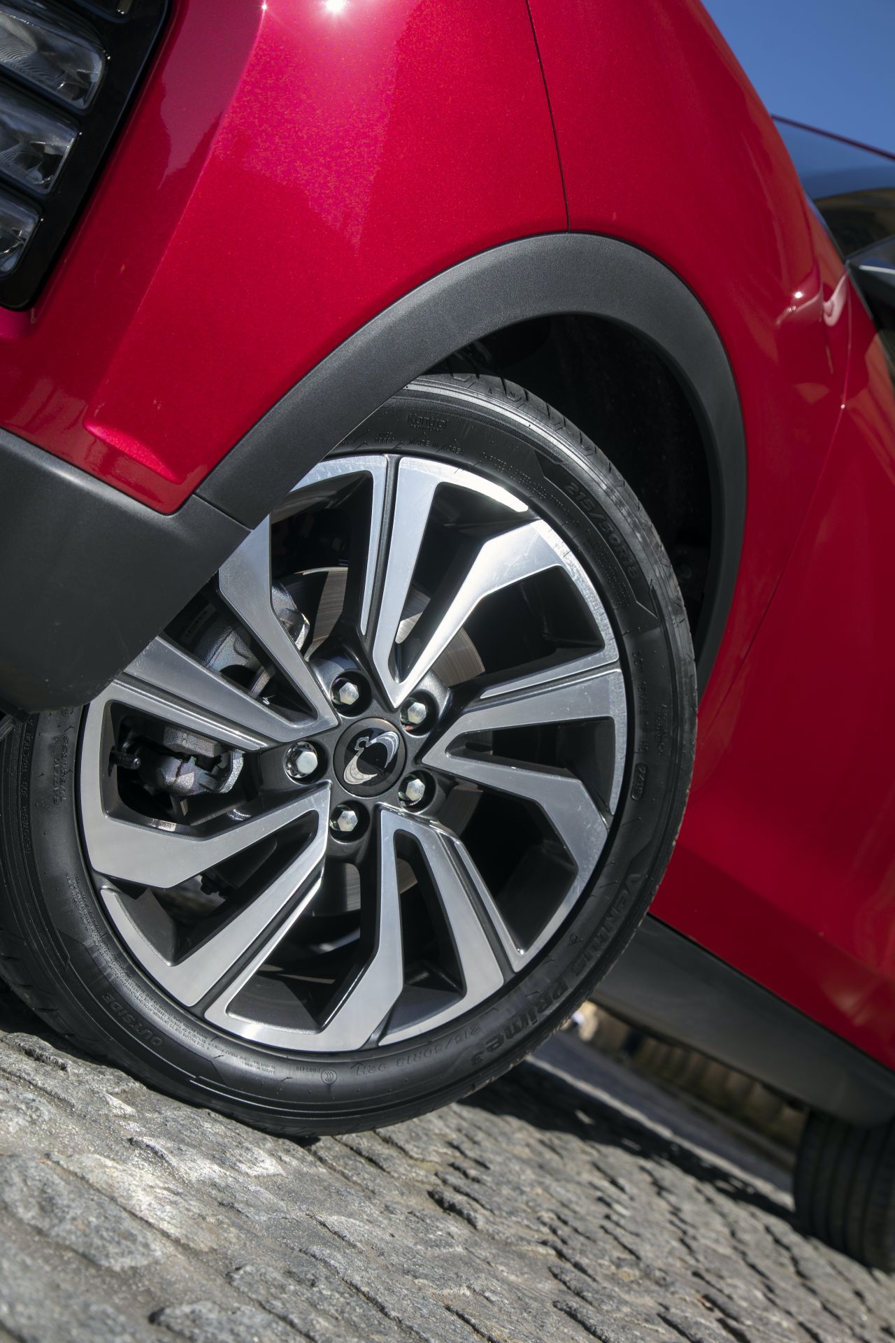 SsangYong Details Facelifted Tivoli As Subcompact SUV Reaches European Shores