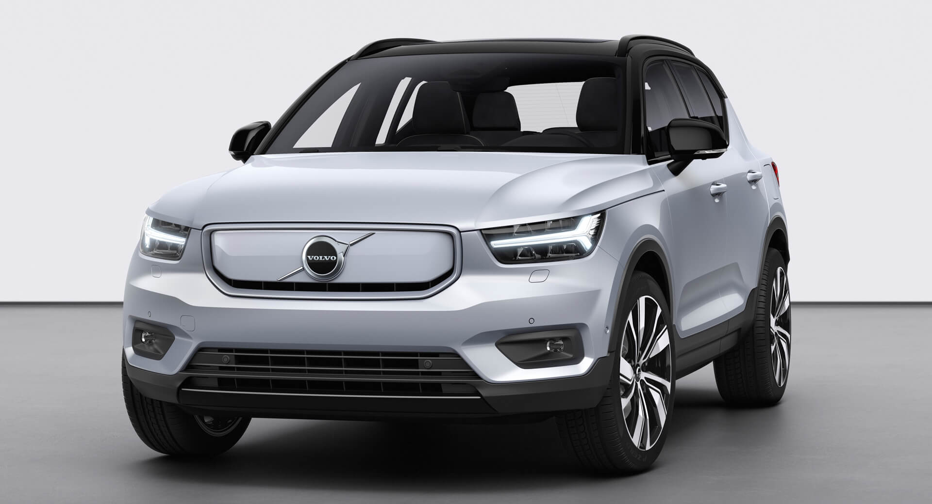 Volvo XC40 Recharge 2024 model