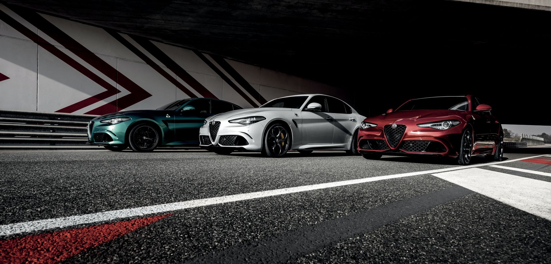 Facelifted Alfa Romeo Giulia And Stelvio Quadrifoglio Get Big Tech Updates, Subtle Styling Tweaks