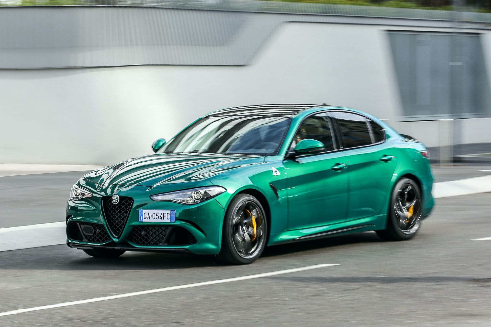 Facelifted Alfa Romeo Giulia And Stelvio Quadrifoglio Get Big Tech Updates, Subtle Styling Tweaks
