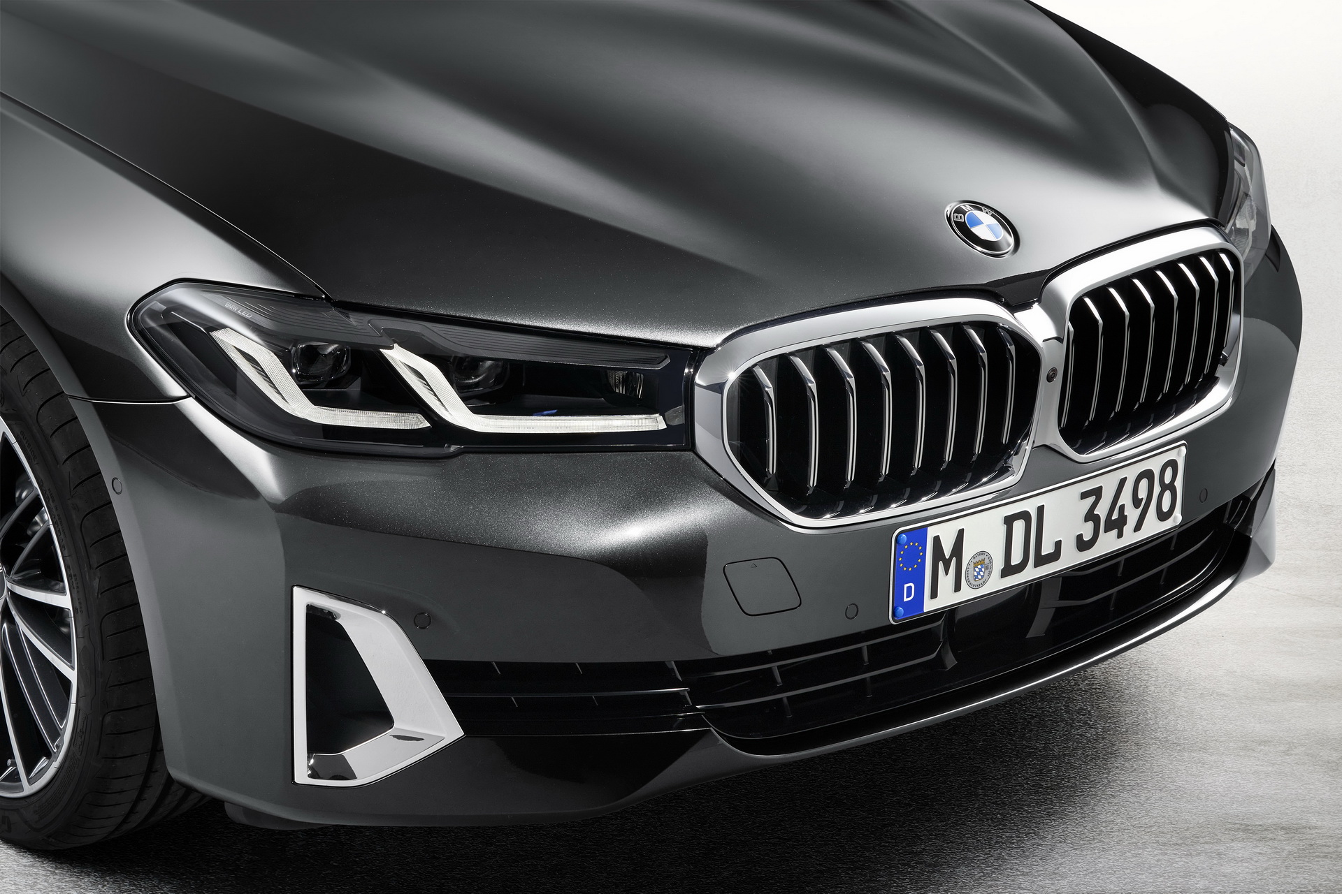 Check Out The 2021 BMW 5-Series Facelift From Every Angle In 185 Photos And Videos
